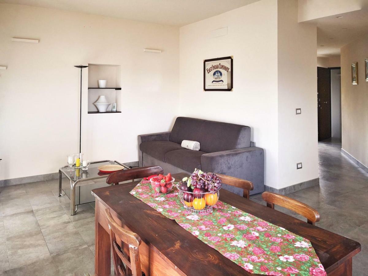 Appartamento Deluxe Con Terrazza Sul Mare Savona Eksteriør billede