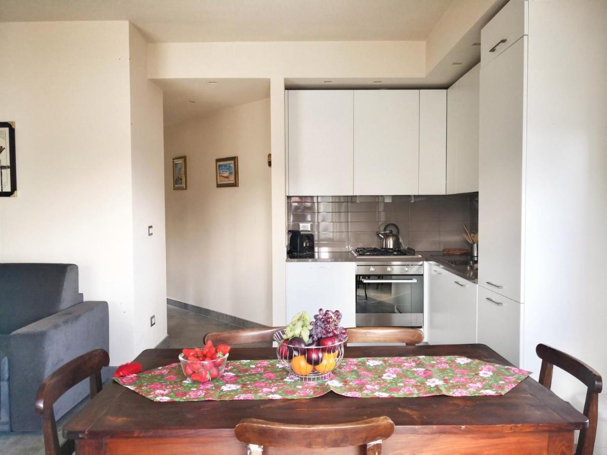Appartamento Deluxe Con Terrazza Sul Mare Savona Eksteriør billede
